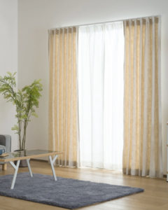 秋冬に買うべき“温かみ質感”のふわもこカーテン｜お部屋づくりの印象が変わる5つのタイプ