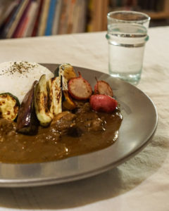 Vintage Diningステンレスプレート｜新しく迎えた器で、ちょっぴり特別なおうちスパイスカレー